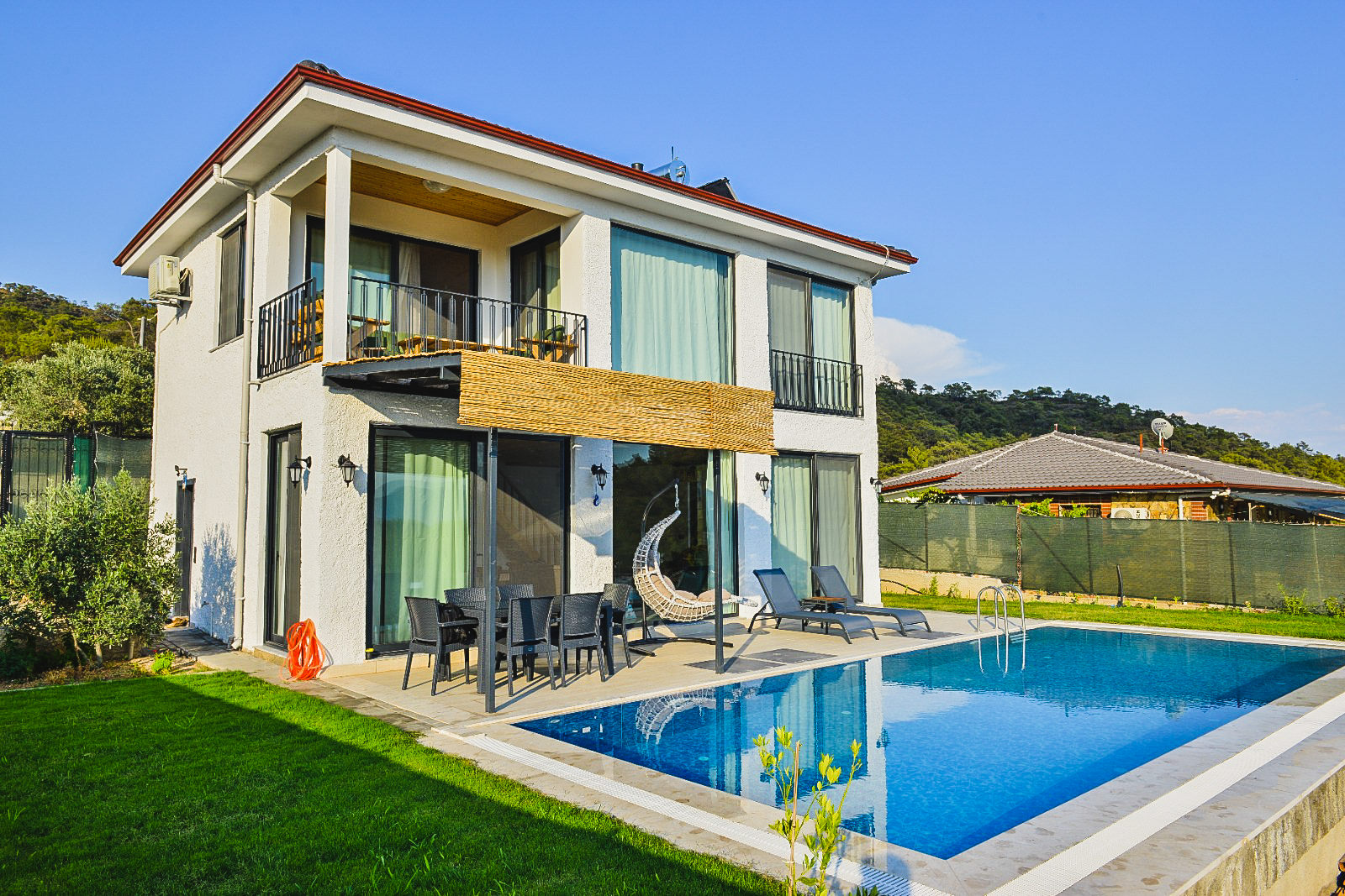 🏡 Villa Manzara