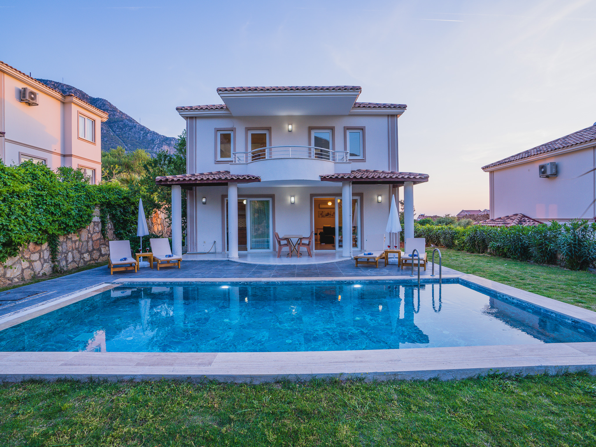 🏡 Villa Royal